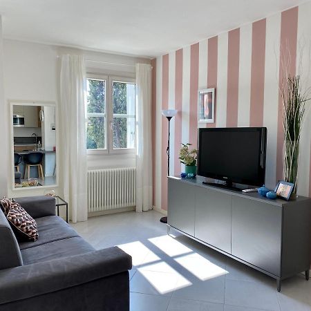 Appartamento 23 - Bilocale Vista Lago Toscolano Maderno Luaran gambar